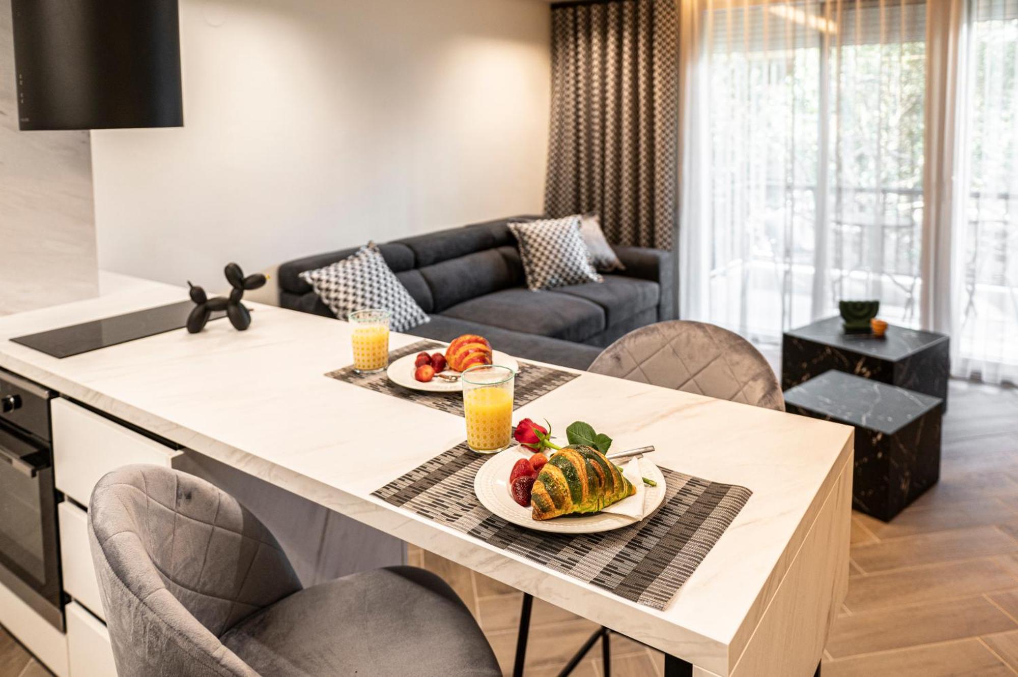 Almasi Luxury Suites Marquise 亚历山德鲁波利斯 外观 照片