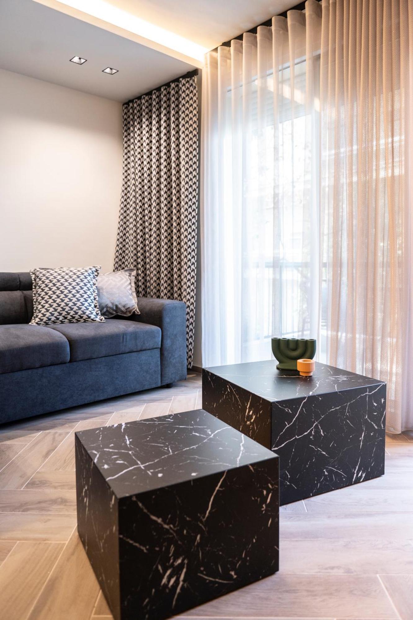 Almasi Luxury Suites Marquise 亚历山德鲁波利斯 外观 照片